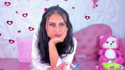  LaurynJeffers  online show from 6, 3, 2025