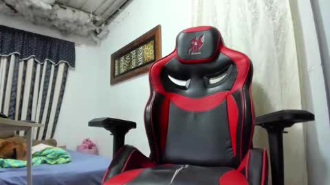 Snapshot of lauu_g chatting on 14, 5, 2026 Lauu G online show from 14, 5, 2026