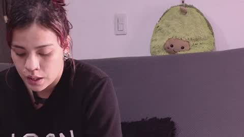    online show from 7, 4, 2026