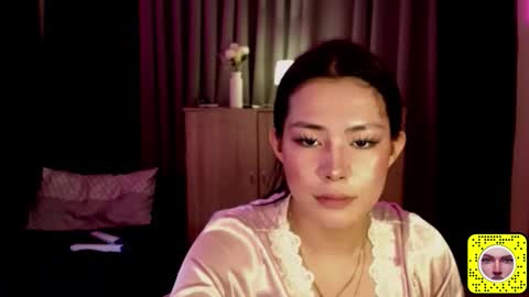 Snapshot of lava_luxe chatting on 20, 10, 2025 SAM online show from 20, 10, 2025