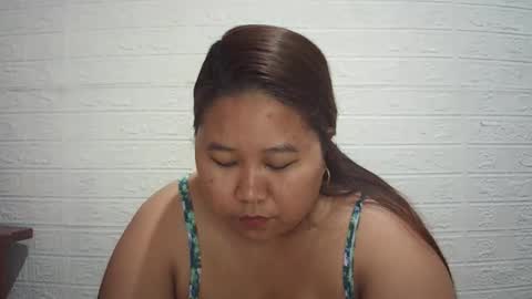 Snapshot of lavalyn214 chatting on 28, 4, 2026 lavalyn214 online show from 28, 4, 2026