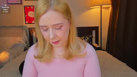 Snapshot of lavender_tender chatting on 8, 5, 2026 Lav online show from 8, 5, 2026
