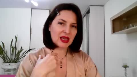 Diana  online show from 6, 4, 2026