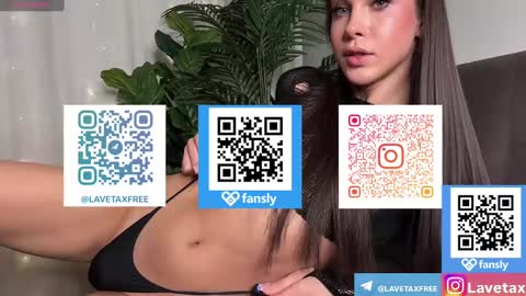 Snapshot of lavetax chatting on 8, 3, 2025 Lave online show from 8, 3, 2025