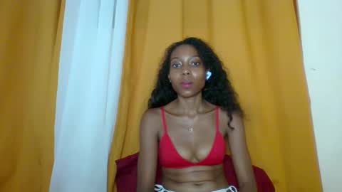 Snapshot of layannek chatting on 11, 2, 2026 layannek online show from 11, 2, 2026