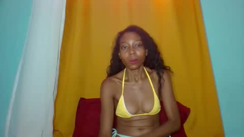 Snapshot of layannek chatting on 16, 2, 2026 layannek online show from 16, 2, 2026