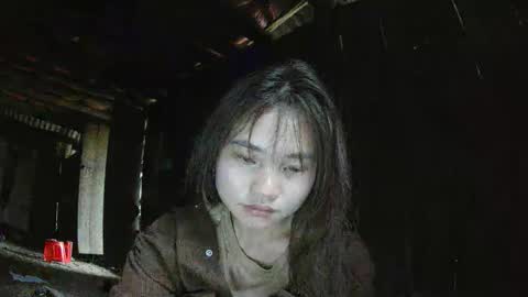 layla_999 online show from 25, 3, 2026