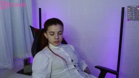 Layla online show from 31, 1, 2025