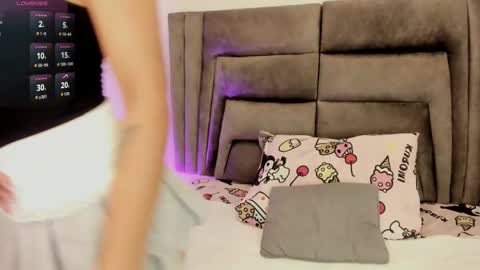 layla_clarke online show from 27, 10, 2025