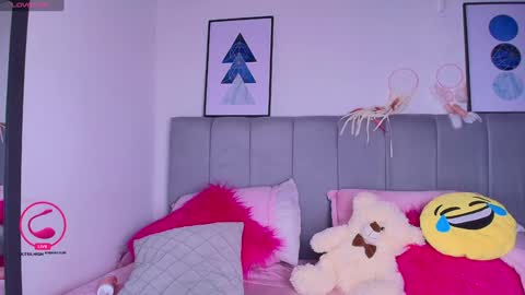 Snapshot of layla_nicols chatting on 18, 1, 2025 Layla online show from 18, 1, 2025