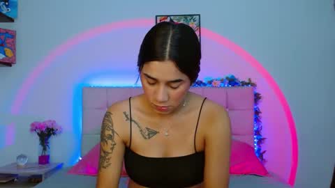 Lia and Rachel online show from 10, 3, 2025