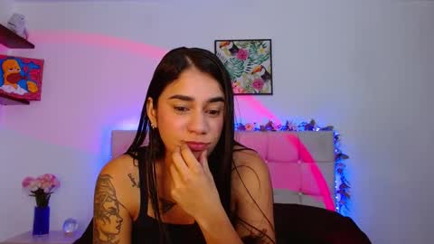 Lia and Rachel online show from 2, 10, 2025