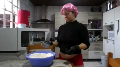 Snapshot of laylabrasil chatting on 1, 7, 2026 kelly online show from 1, 7, 2026
