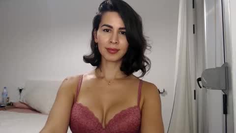 Snapshot of layladarkeyes chatting on 19, 9, 2025 Layla online show from 19, 9, 2025