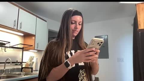 laylahlaylah1 online show from 20, 11, 2025