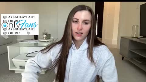 laylahlaylah1 online show from 11, 3, 2026