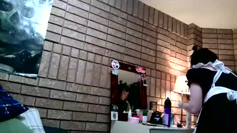 Layla Kills online show from 8, 3, 2026