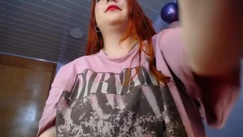 Snapshot of layna_cold chatting on 3, 2, 2025 Vannessa online show from 3, 2, 2025