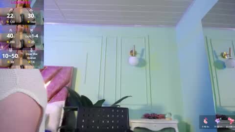 Snapshot of layna_cold chatting on 27, 9, 2025 Vannessa online show from 27, 9, 2025