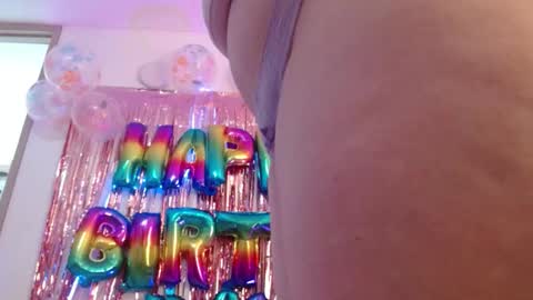 Snapshot of layna_cold chatting on 14, 2, 2026 Vannessa online show from 14, 2, 2026