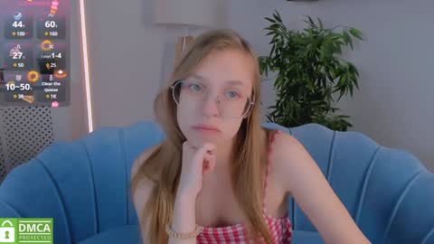 Snapshot of layriantavee chatting on 4, 1, 2025 layriantavee online show from 4, 1, 2025