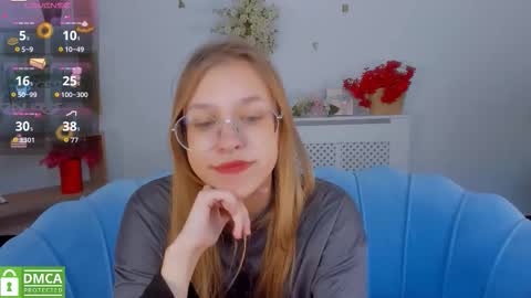 Snapshot of layriantavee chatting on 27, 9, 2025 layriantavee online show from 27, 9, 2025