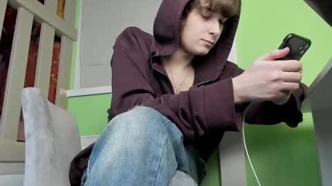 Snapshot of lazydarkknight chatting on 4, 2, 2026 Alex online show from 4, 2, 2026