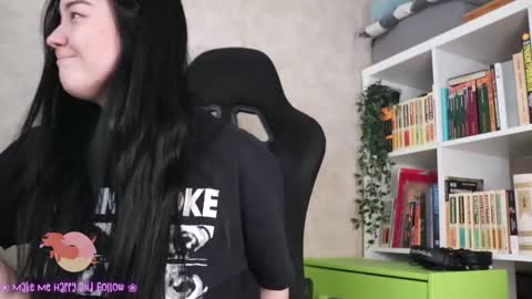 Snapshot of lazynut chatting on 7, 3, 2026 Lisa online show from 7, 3, 2026