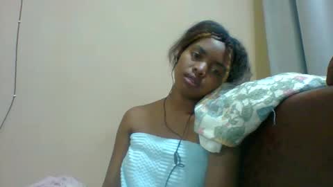 lea96546 online show from 5, 11, 2025