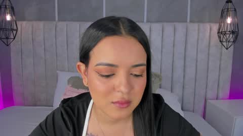    online show from 10, 4, 2026