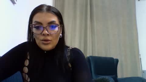 Snapshot of leaaross02 chatting on 15, 1, 2026 Lea Ros online show from 15, 1, 2026