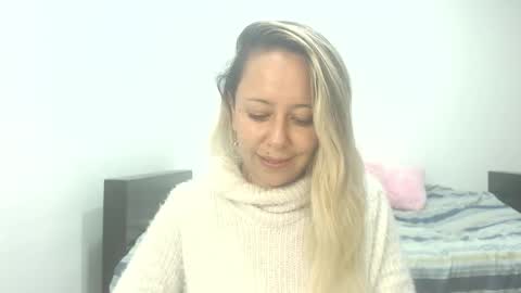 leah_susman online show from 7, 11, 2025