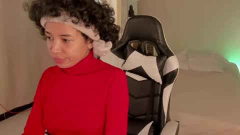 leahaltomm online show from 1, 3, 2025