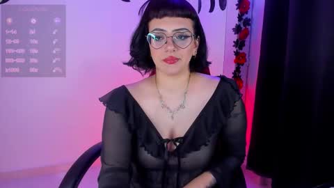  Leah   Independent Model  OF leahghoul666  online show from 4, 12, 2025