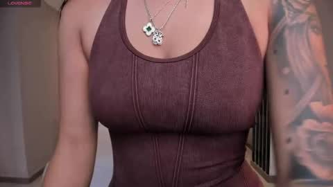 leahnovac online show from 15, 10, 2025