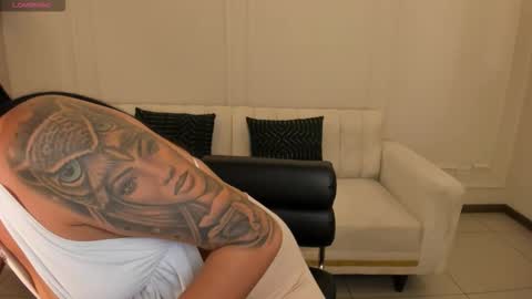 leahnovac online show from 25, 11, 2025