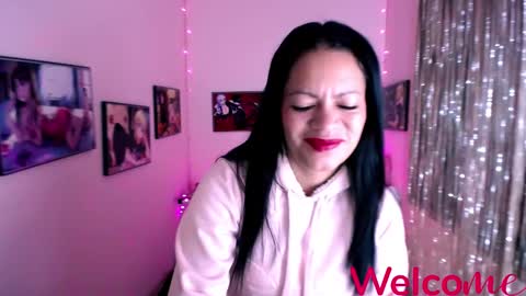 Snapshot of leandra_sex chatting on 12, 12, 2024 Leandra online show from 12, 12, 2024