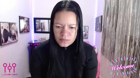 Snapshot of leandra_sex chatting on 7, 10, 2025 Leandra online show from 7, 10, 2025