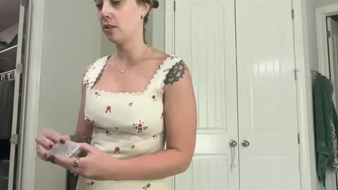 leanneluxecouple online show from 18, 10, 2025