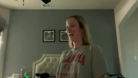 leanneluxecouple online show from 8, 11, 2025