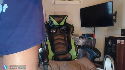 Snapshot of learoy chatting on 10, 12, 2024 Learoy online show from 10, 12, 2024