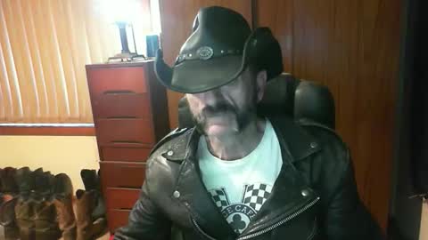 leathergreaser online show from 20, 5, 2026