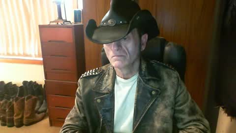 leathergreaser online show from 9, 7, 2026
