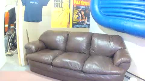 Snapshot of leatherluvefuck chatting on 28, 9, 2025 kinky dirty fuck online show from 28, 9, 2025