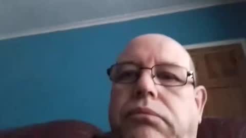 leatherpants68 online show from 3, 10, 2025