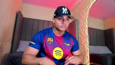 Snapshot of lebron_james25 chatting on 30, 9, 2025 LEBRON online show from 30, 9, 2025
