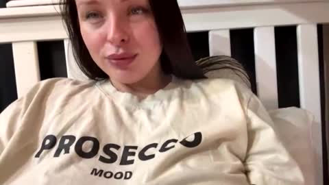 Snapshot of lecherous_wife chatting on 12, 10, 2025 Anna online show from 12, 10, 2025