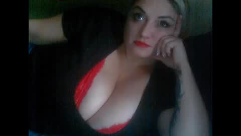 Snapshot of ledsytreidx chatting on 15, 9, 2025 LedsyTreidX online show from 15, 9, 2025