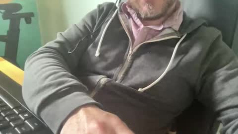 lee_8891 online show from 11, 6, 2026
