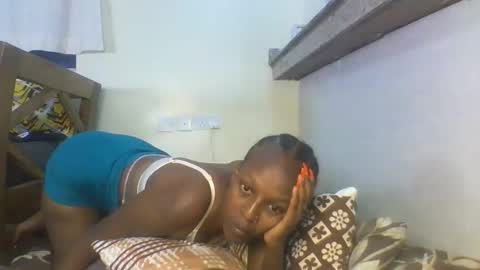 Snapshot of lee_cammie chatting on 16, 10, 2025 Lee cammie online show from 16, 10, 2025